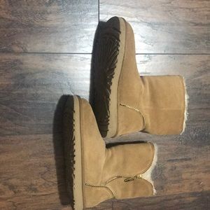 UGG FLORENCE CHESTNUT CLASSIC
